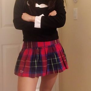 [BRAND NEW] Plaid Hollister skirt!!